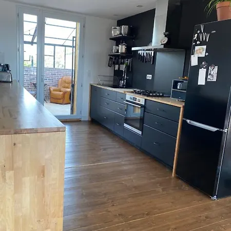 Francisco アパート *